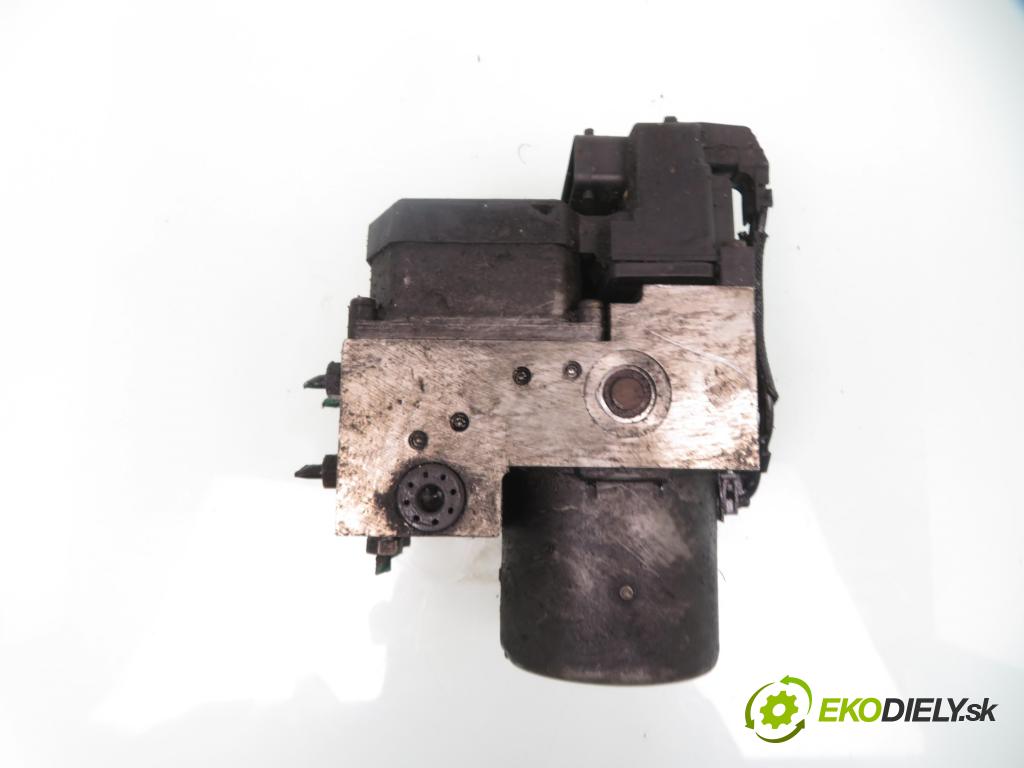 RENAULT SCENIC I (JA0/1_) CROSSOVER 2001 75,00 1.9 dCi RX4 102 - F9Q 740 1870,00 Pumpa ABS 0273004396 (Pumpy ABS)