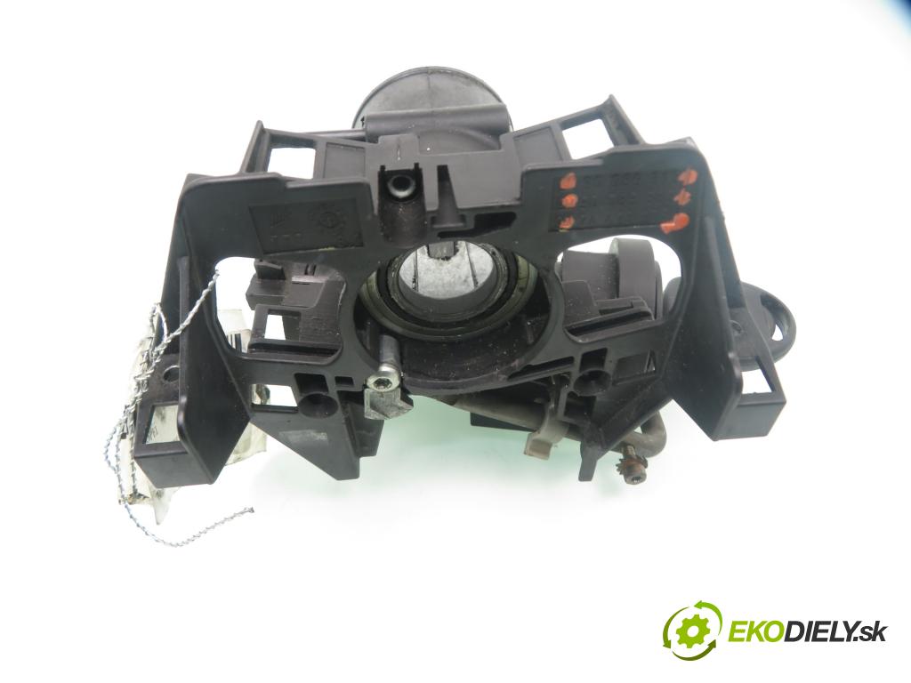 OPEL MERIVA A nadwozie wielkoprzestrzenne (MPV) (X03) HB 2006 74,00 1.7 CDTI 101 - Z 17 DT 1686,00 spinačka 90589313 ; 90589389 ; 24413106 (Spínacie skrinky a kľúče)