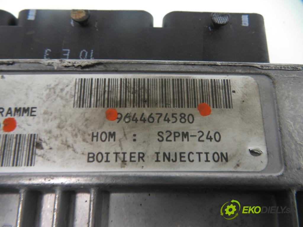 CITROEN C5 I (DC_) LIFTBACK 2003 85,00 1.8 16V (DC6FZB, DC6FZE) - 6FZ (EW7J4) 1749,00 Riadiaca jednotka Motor 9650133080 ; 9644674580