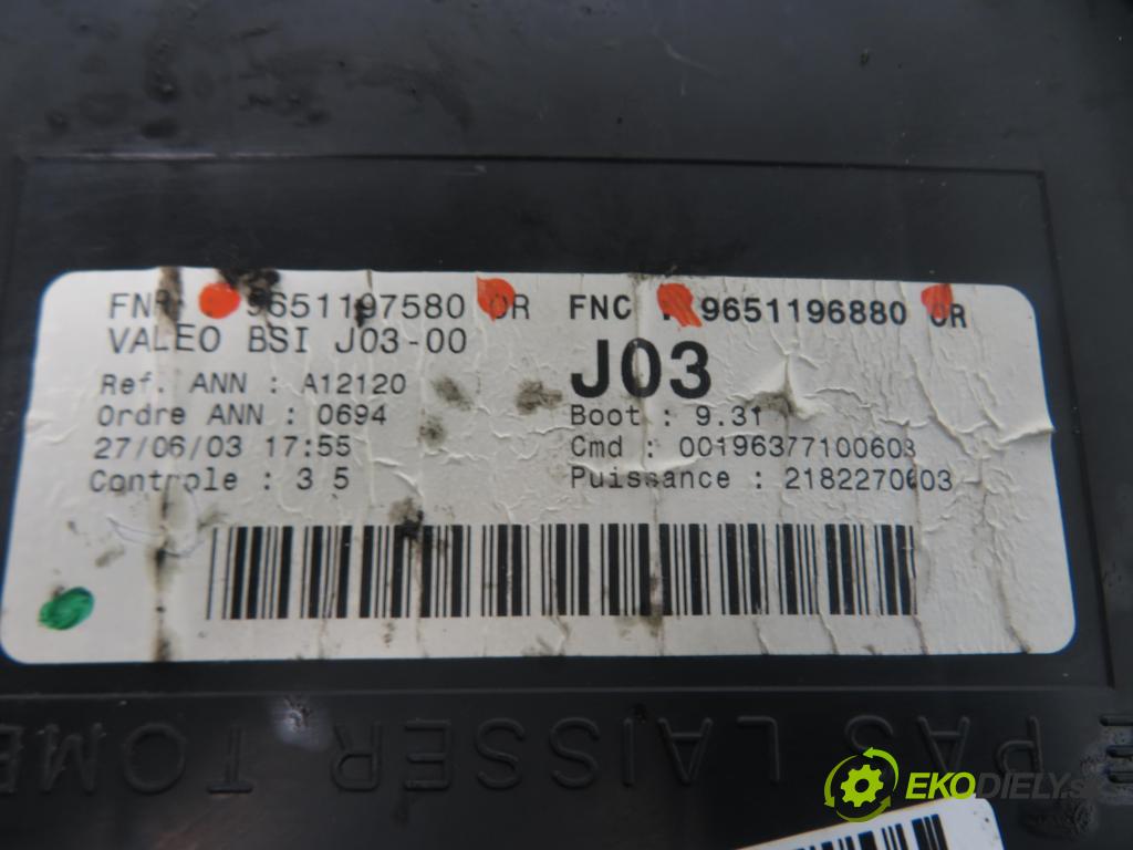CITROEN C5 I (DC_) LIFTBACK 2003 85,00 1.8 16V (DC6FZB, DC6FZE) - 6FZ (EW7J4) 1749,00 MODUL BSI 964349888000 ; T118470003G