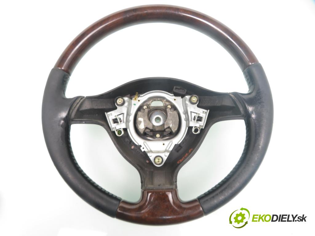 VW BORA (1J2) SEDAN 2001 85,00 2 - AZJ 1984,00 Volant 1J0419526A ; 1J0419091CA ; 1J0419526D (Volanty)