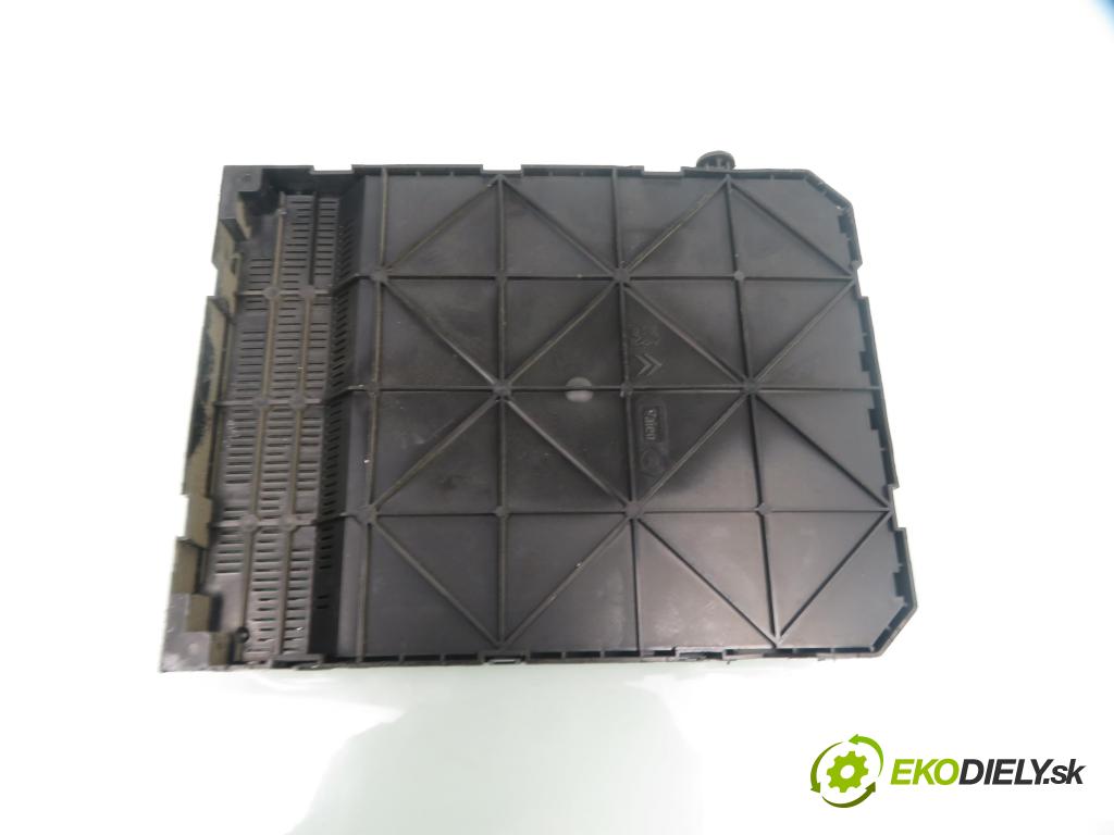 CITROEN C3 I (FC_) HB 2007 50,00 1.4 HDi - 8HZ (DV4TD) 1398,00 MODUL BSI 9664156780