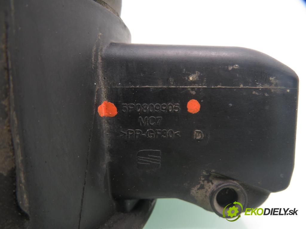 SEAT ALTEA (5P1) MINIVAN 2004 75,00 1.6 102 1595,00 Dvierka nádrže paliva 5P0809905 (Ostatné)
