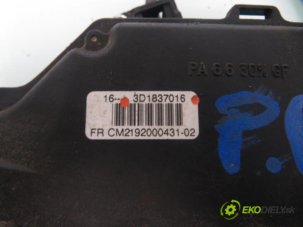 SEAT ALTEA (5P1) MINIVAN 2004 75,00 1.6 102 1595,00 zámok 3D1837016