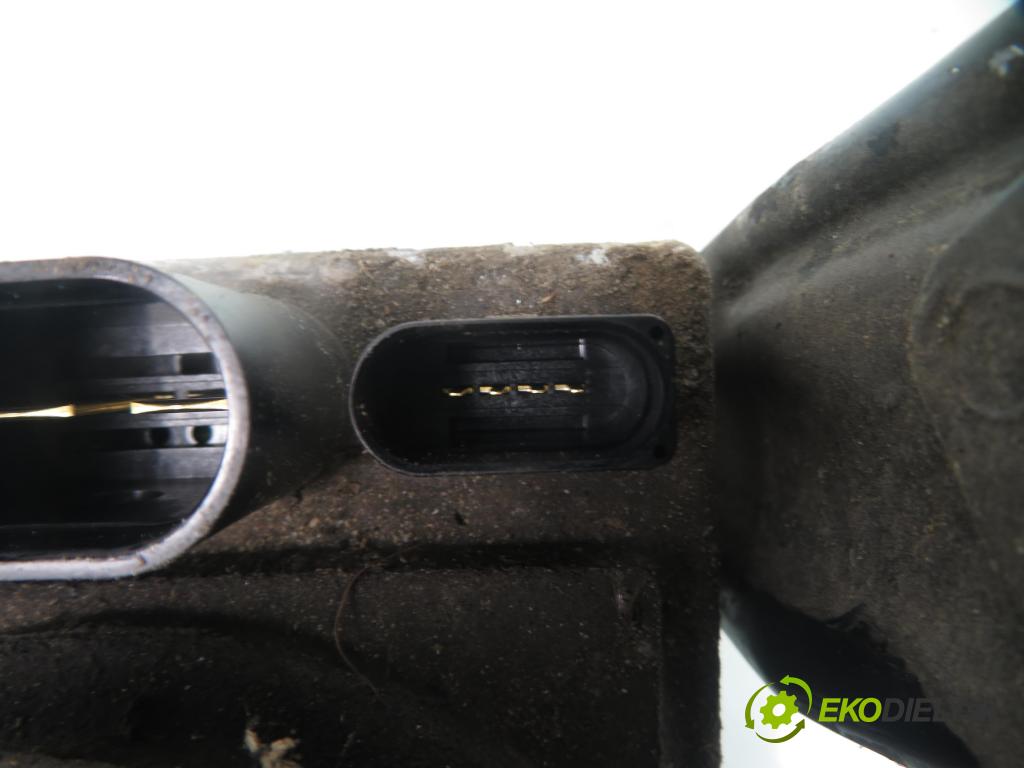VW POLO (9N_) HB 2002 47,00 1.2 12V 64 - AZQ 1198,00 Pumpa servočerpadlo 6Q0423371A ; 6Q0423155AA