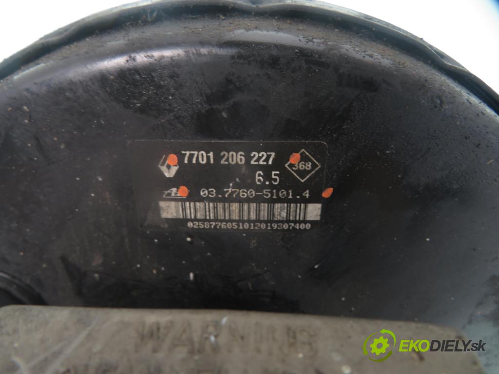 RENAULT SCENIC I (JA0/1_) CROSSOVER 2001 75,00 1.9 dCi RX4 102 - F9Q 740 1870,00 Posilovač 03776051014 ; 7701206227 (Servočerpadlá, pumpy riadenia)