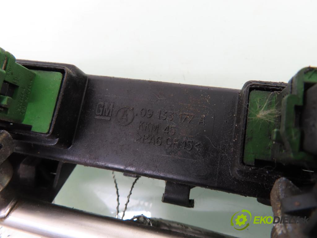 OPEL ZAFIRA B (A05) MINIVAN 2006 69,00 1.6 CNG - Z 16 YNG 1598,00 Lišta vstrekovacia 25313846 ; 09133177A (Vstrekovacie lišty)