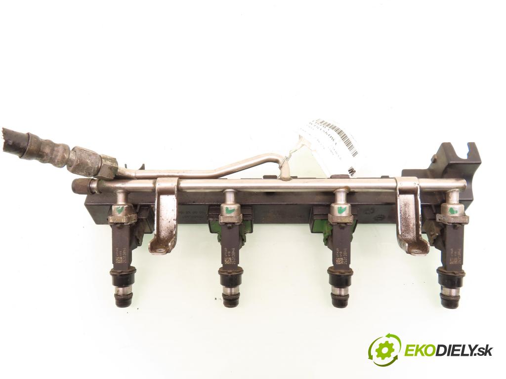 OPEL ZAFIRA B (A05) MINIVAN 2006 69,00 1.6 CNG - Z 16 YNG 1598,00 Lišta vstrekovacia 25313846 ; 09133177A (Vstrekovacie lišty)