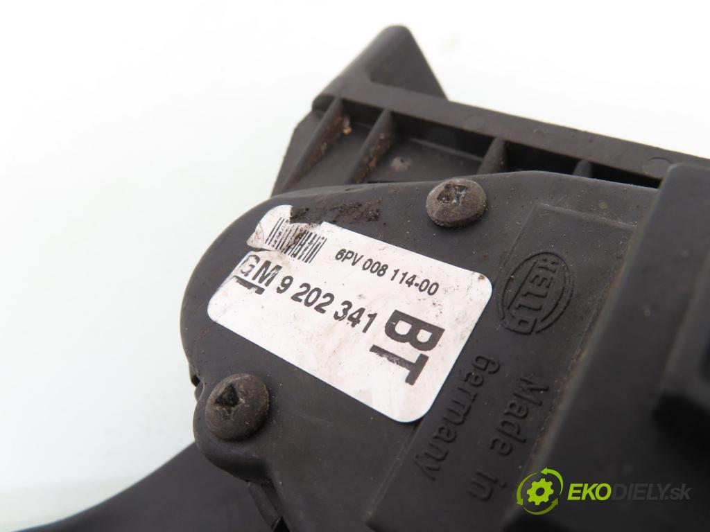 OPEL ZAFIRA B (A05) MINIVAN 2006 69,00 1.6 CNG - Z 16 YNG 1598,00 Potenciometer plynu 9202341 ; 9202341BT (Pedále)