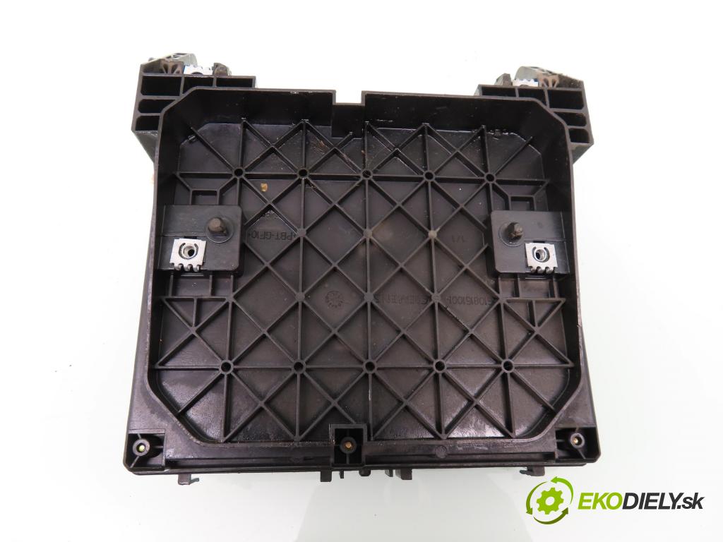 FORD GALAXY (WGR) MINIVAN 2004 85,00 1.9 TDI PD 115 - AUY 1896,00 MODUL BSI S120042300B ; 7M3962258AH ; 4M2114B205CA