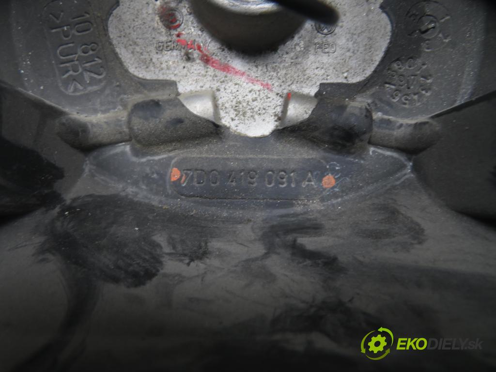 VW TRANSPORTER IV Skrzynia (70XA) FURGON 1997 50,00 1.9 TD 68 - ABL 1896,00 Volant 7D0419091A (Volanty)