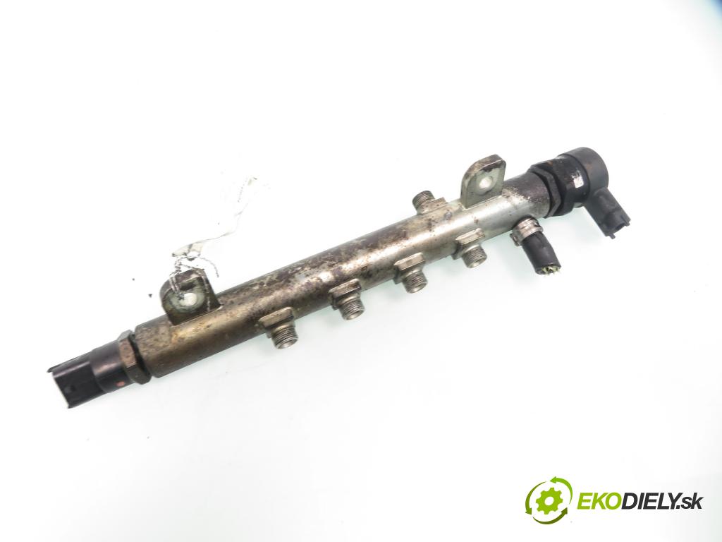 OPEL VECTRA C (Z02) LIFTBACK 2004 110,00 1.9 CDTI - Z 19 DTH 1910,00 Lišta vstrekovacia 0445214057 ; 0281002534 ; 0281002507 (Vstrekovacie lišty)