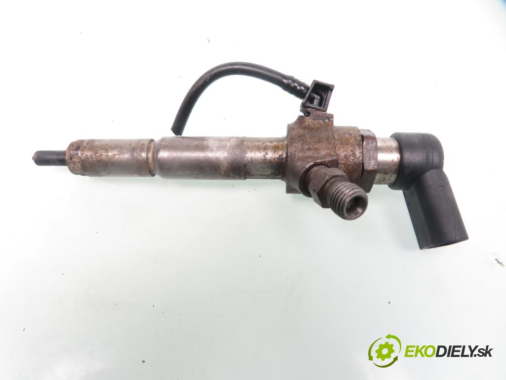 FORD FOCUS II (DA_, HCP) HB 2006 85,00 1.8 TDCi 115 - KKDA 1753,00 vstrekovač 4M5Q9F593AD (Vstrekovače)