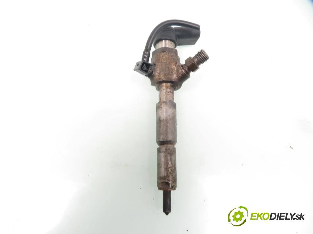 FORD FOCUS II (DA_, HCP) HB 2006 85,00 1.8 TDCi 115 - KKDA 1753,00 vstrekovač 4M5Q9F593AD (Vstrekovače)