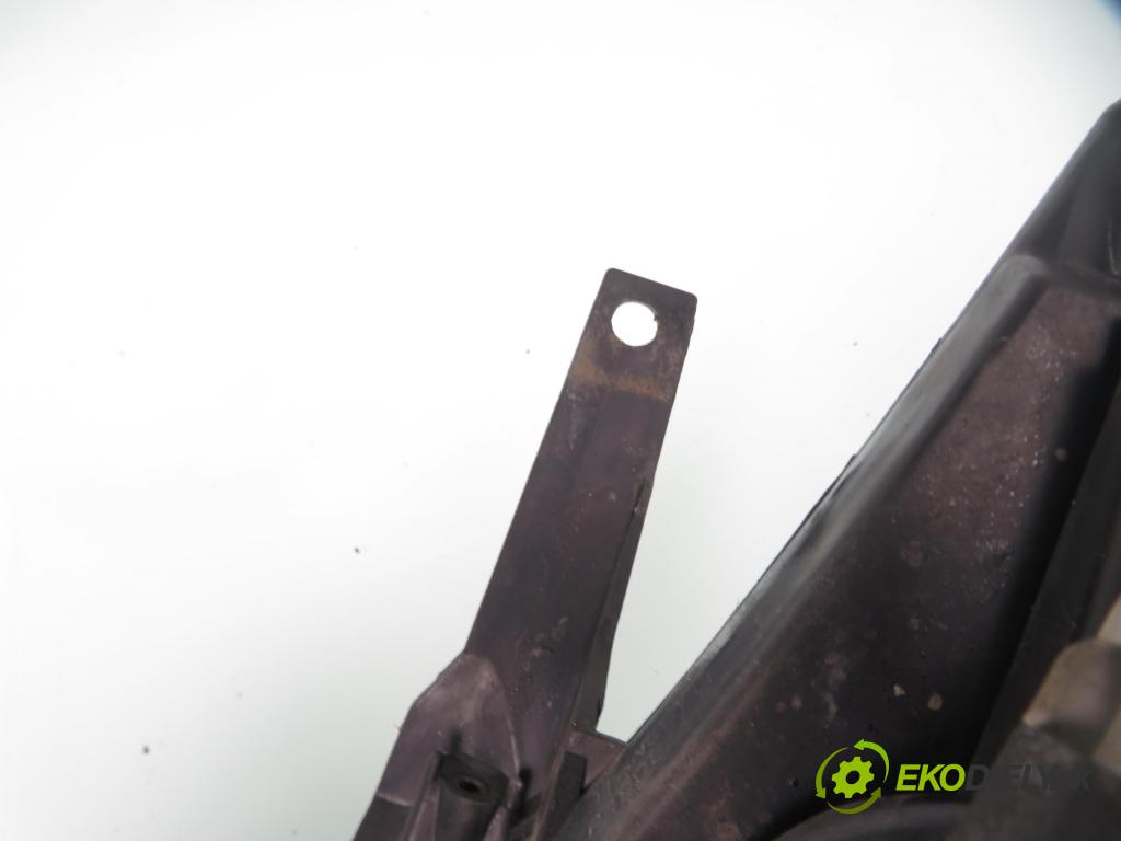 MAZDA 5 (CR19) MINIVAN 2005 85,00 1.8 1798,00 Svetlo PP P5115R