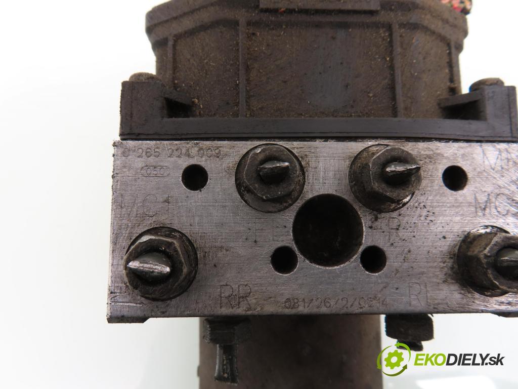 ROVER 75 (RJ) SEDAN 2001 85,00 2.0 CDT 116 - 204D2 1951,00 Pumpa ABS 0265900004 ; 0265224009 (Pumpy ABS)