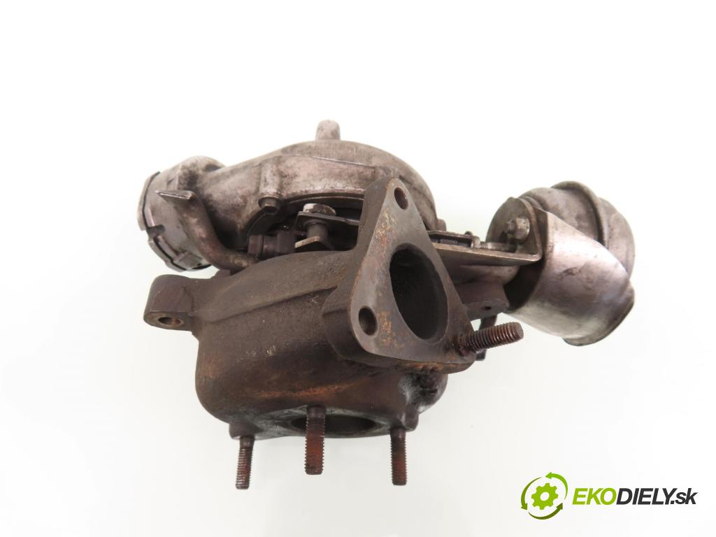 VW PASSAT B5.5 Variant (3B6) KOMBI 2001 96,00 1.9 TDI PD 130 - AVF 1896,00 RYCHLONABÍJEČKA: 038145702G ; GT1749V  (Turbodúchadla (kompletní))