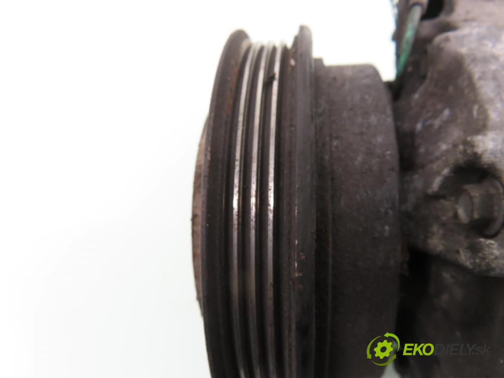 VW PASSAT B5.5 Variant (3B6) KOMBI 2001 96,00 1.9 TDI PD 130 - AVF 1896,00 KOMPRESOR: klimatizácie 8D0260808 ; 4472208180 (Kompresory klimatizácie)