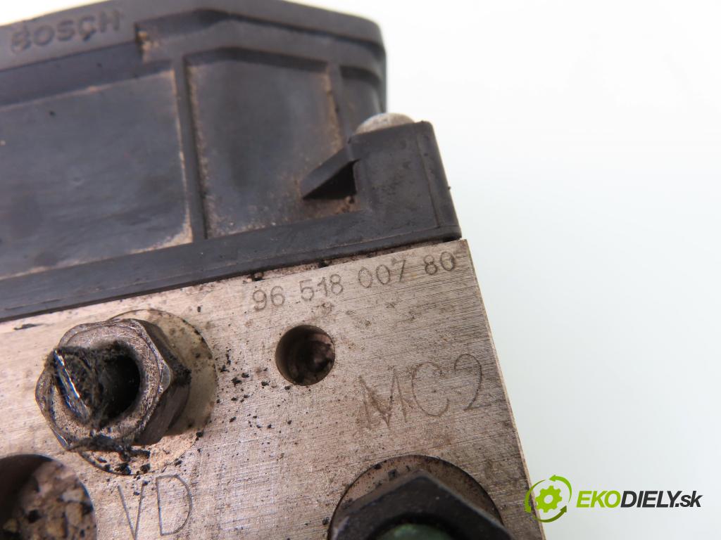 PEUGEOT 307 CC (3B) CABRIO 2003 100,00 2.0 16V 136 - RFN 1997,00 Pumpa ABS 0265950093 ; 0265225215 ; 9651800780 (Pumpa ABS)