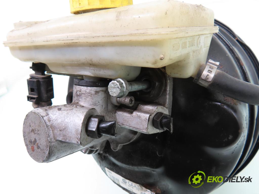 AUDI A4 (8EC, B7) SEDAN 2004 103,00 2.0 TDI - BPW 1968,00 Posilovač 8E0612105P (Servočerpadlá, pumpy riadenia)