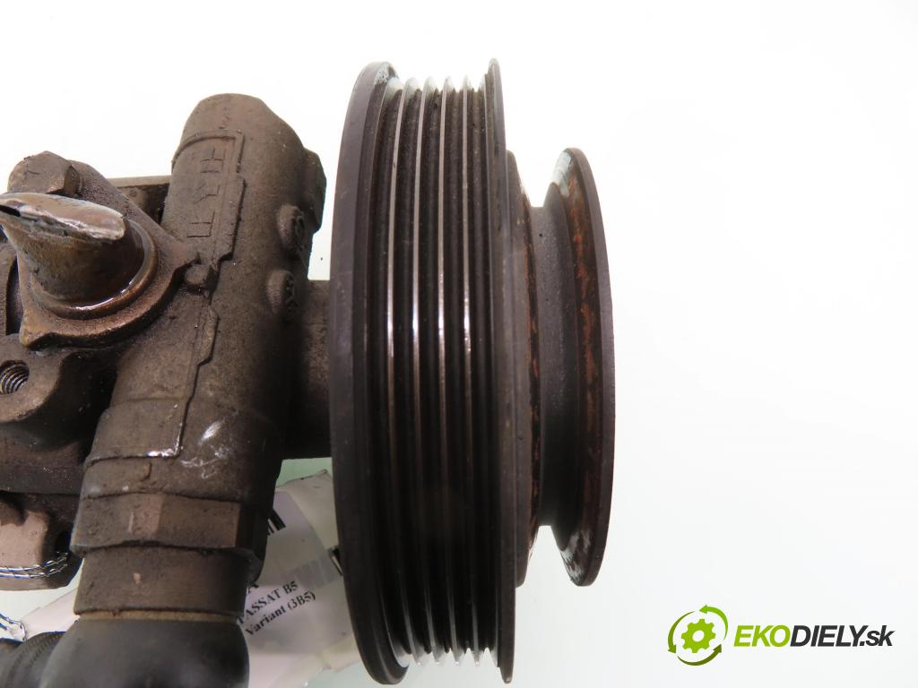 VW PASSAT B5 Variant (3B5) KOMBI 1999 110,00 1.8 T - AEB 1781,00 Pumpa servočerpadlo 8D0145156L (Servočerpadlá, pumpy riadenia)