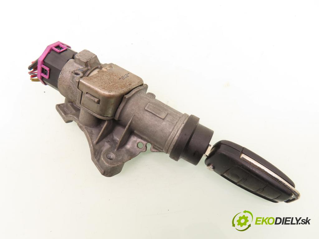 AUDI A4 (8EC, B7) SEDAN 2004 103,00 2.0 TDI - BPW 1968,00 spinačka 4B0905851N (Spínacie skrinky a kľúče)