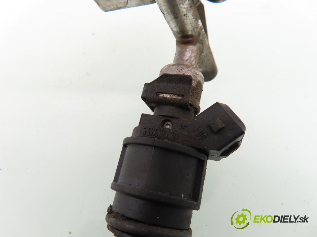 OPEL VECTRA B (J96) SEDAN 2000 85,00 1.8 i 16V ECOTEC  X 18 XE 1799,00 Lišta vstrekovacia 90536149 ; 5WK93151 (Vstrekovacie lišty)