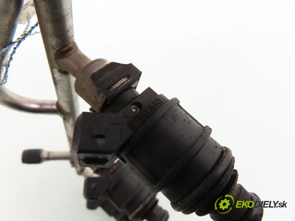 OPEL VECTRA B (J96) SEDAN 2000 85,00 1.8 i 16V ECOTEC  X 18 XE 1799,00 Lišta vstrekovacia 90536149 ; 5WK93151 (Vstrekovacie lišty)