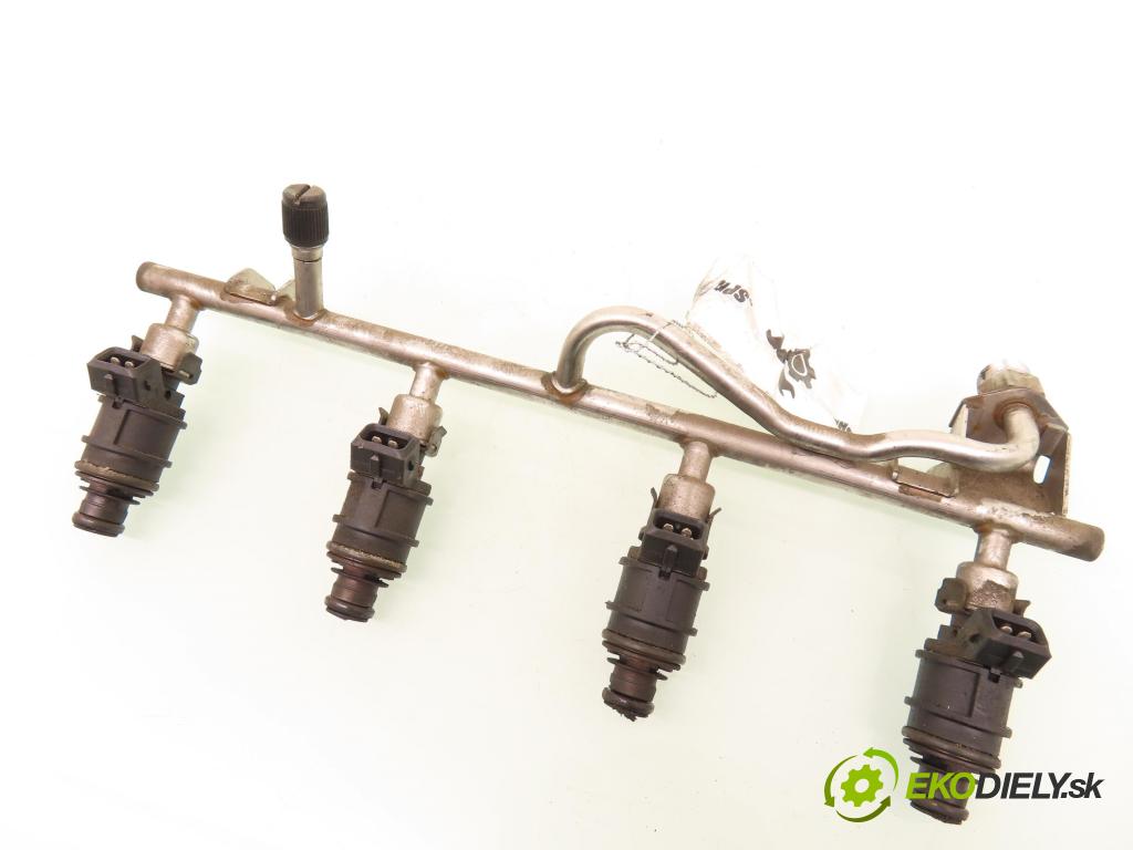 OPEL VECTRA B (J96) SEDAN 2000 85,00 1.8 i 16V ECOTEC  X 18 XE 1799,00 Lišta vstrekovacia 90536149 ; 5WK93151 (Vstrekovacie lišty)