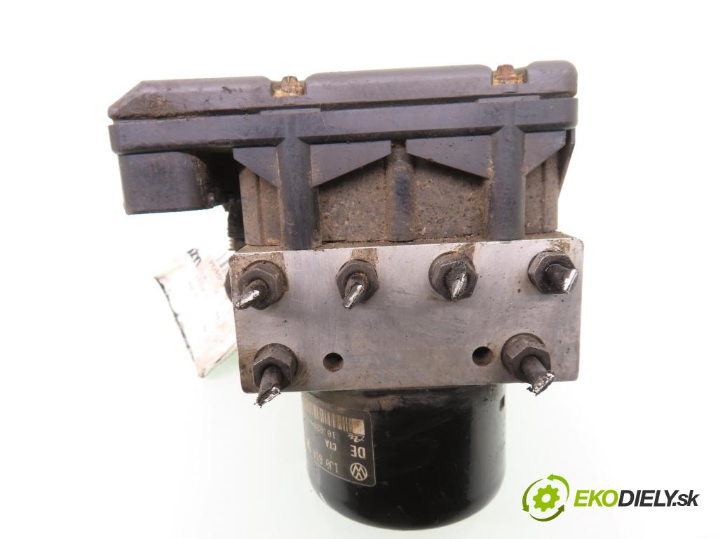 VW BORA (1J2) SEDAN 2000 85,00 1.9 TDI - AUY 1896,00 Pumpa ABS 1J0907379AF ; 1J0614417A (Pumpy ABS)