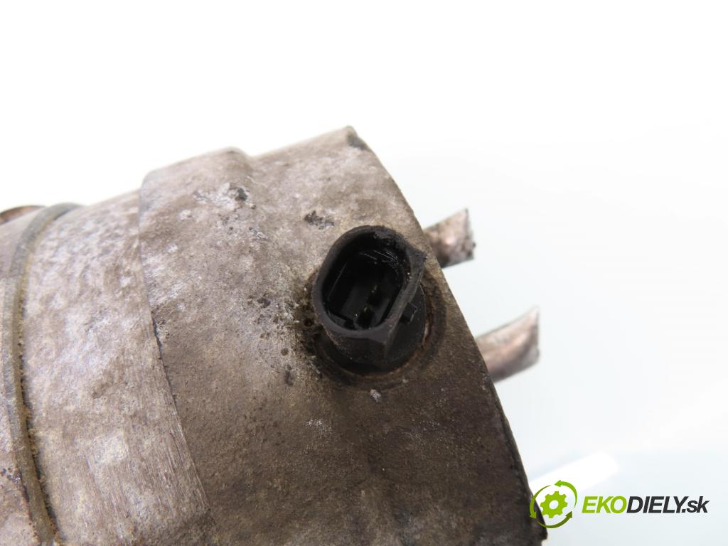 RENAULT LAGUNA II Grandtour (KG0/1_) KOMBI 2004 88,00 1.9 dCi (KG0G) - F9Q 670 1870,00 KOMPRESOR: klimatizácie 6570899 (Kompresory klimatizácie)