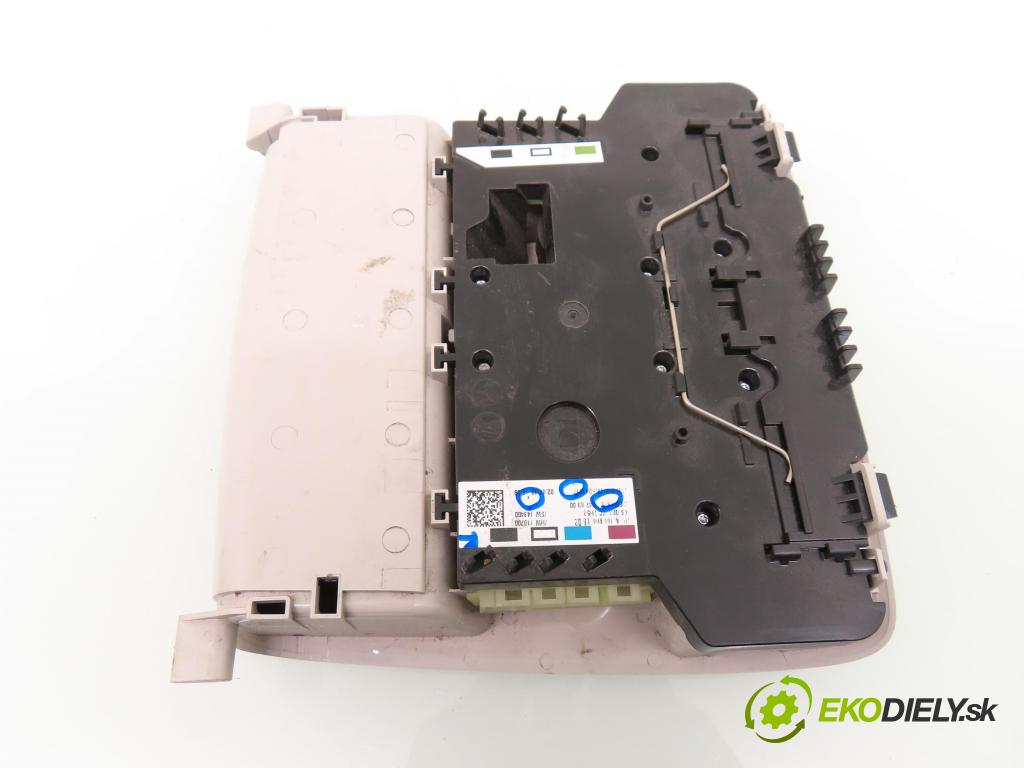 MERCEDES-BENZ GLE (W166) SUV 2015 150,00 250 d 4-matic (166.004) - OM 651.960 2143,00 osvětlení kabina A1669066802