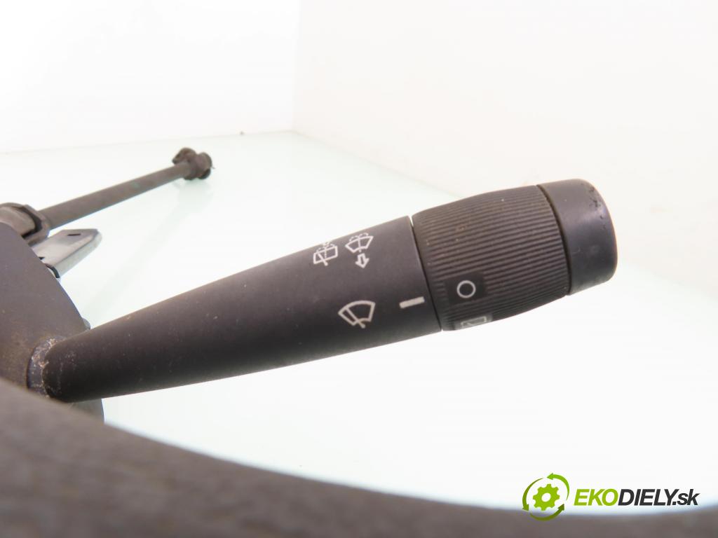 FIAT PUNTO (176_) HB 1995 43,00 60 1.2 - 176 A7.000 1242,00 Hriadeľ, tyč volantu  (Tyče riadenia (volantu))