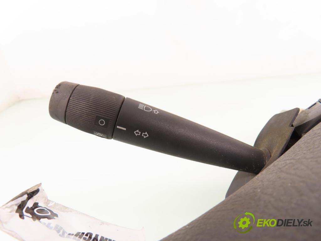 FIAT PUNTO (176_) HB 1995 43,00 60 1.2 - 176 A7.000 1242,00 Hriadeľ, tyč volantu  (Tyče riadenia (volantu))