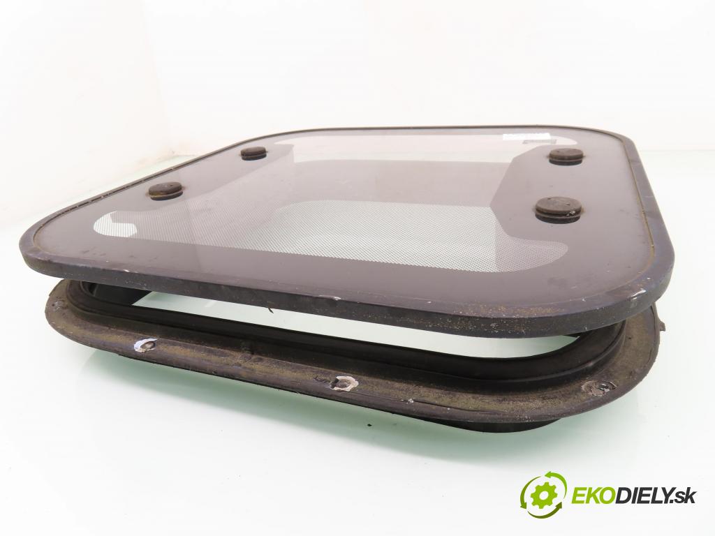 RENAULT MASTER II Skrzynia (FD) FURGON 1999 84,00 2.8 dTI - S9W 702 2799,00 střešní okno  (Okna karoserie)