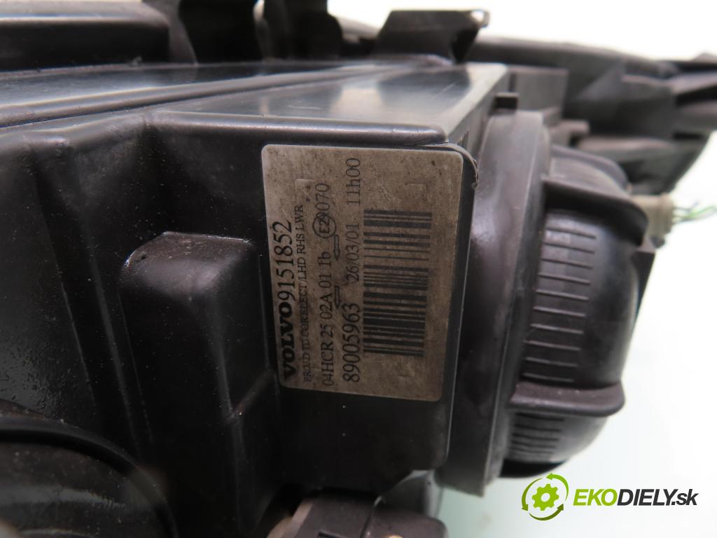 VOLVO S60 I (384) SEDAN 2001 132,00 2.0 T - B 5204 T5 1984,00 Svetlo PP 9151852 ; 89005963