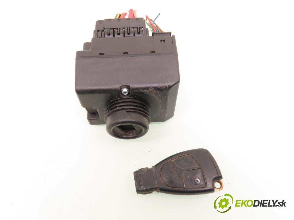 MERCEDES-BENZ KLASA S (W220) SEDAN 2004 145,00 S 320 CDI 197 - OM 613.960 3222,00 spinačka 2155450808 (Spínacie skrinky a kľúče)