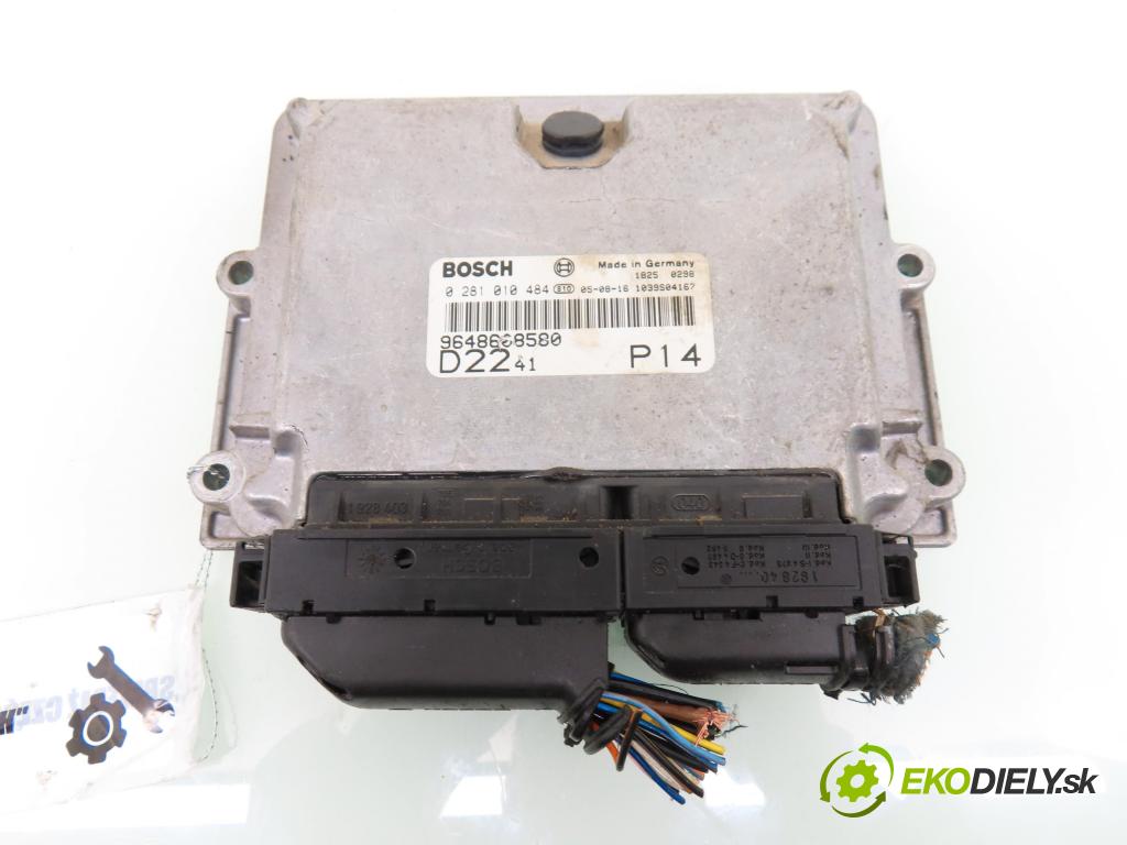 CITROEN JUMPER Skrzynia (244) FURGON 2005 74,00 2.2 HDi 8V 101 2179,00 Riadiaca jednotka Motor 0281010484 ; 9648608580