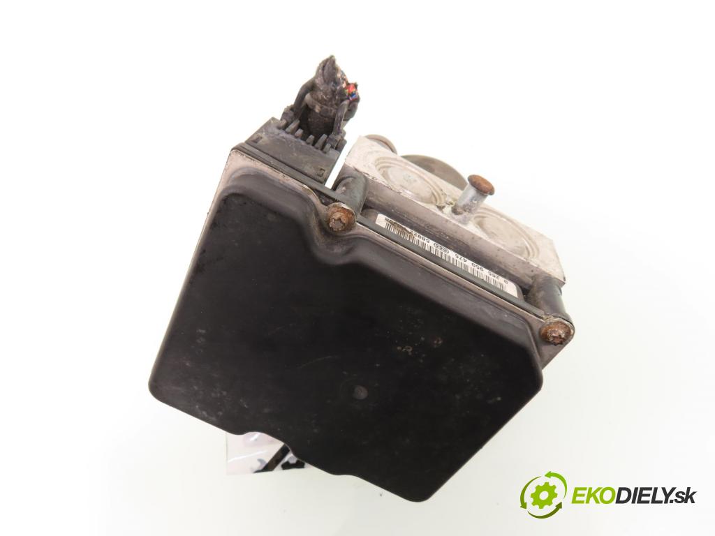 OPEL MERIVA A nadwozie wielkoprzestrzenne (MPV) (X03) HB 2005 66,00 1.4 16V Twinport - Z 14 XEP 1364,00 Pumpa ABS 0265950475 ; 0265234339 (Pumpy ABS)