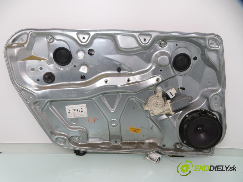 VW PASSAT B5.5 Variant (3B6) KOMBI 2001 96,00 1.9 TDI PD 130 - AVF 1896,00 mechanismus oken 3B4837751A