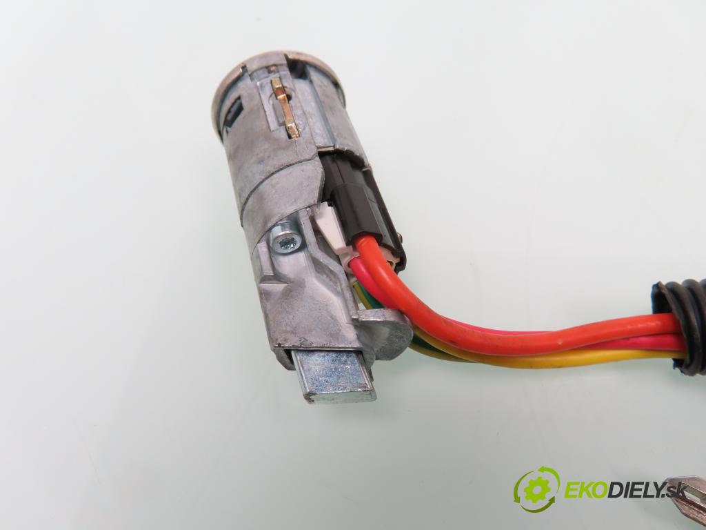 RENAULT SCENIC I (JA0/1_) MINIVAN 2000 79,00 1.6 - K4M 700 1598,00 spinačka  (Spínacie skrinky a kľúče)