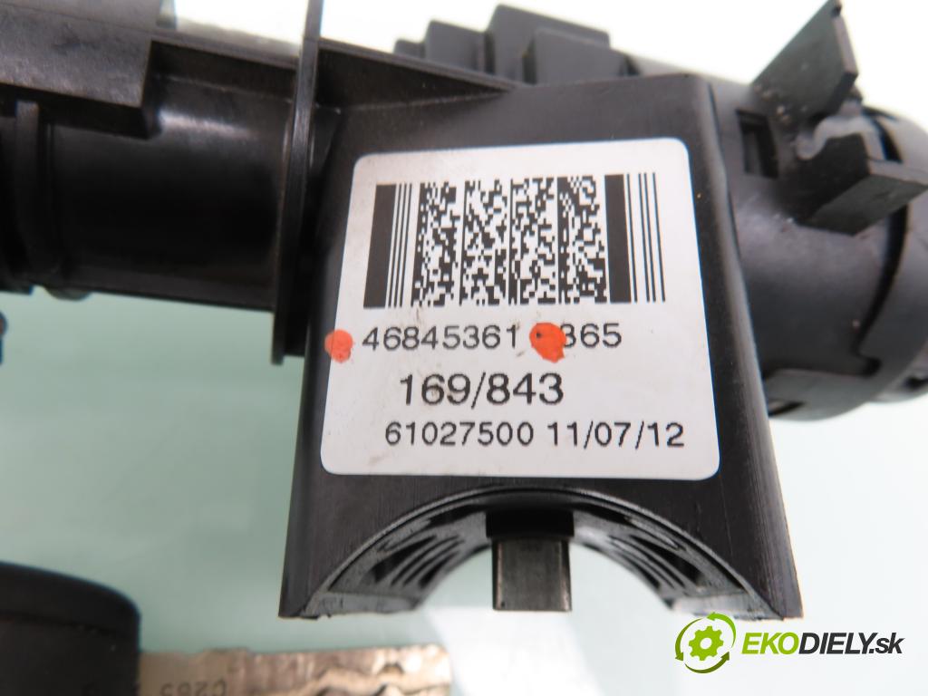 FIAT PANDA (169_) HB 2004 40,00 1.1 54 - 187 A1.000 1108,00 spinačka 46845361 (Spínacie skrinky a kľúče)