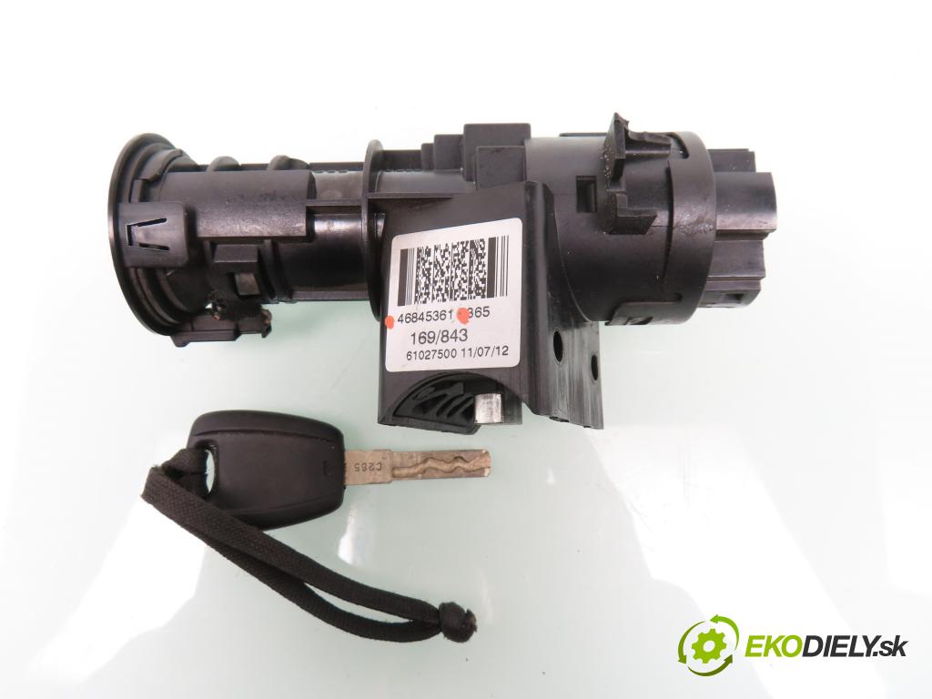 FIAT PANDA (169_) HB 2004 40,00 1.1 54 - 187 A1.000 1108,00 spinačka 46845361 (Spínacie skrinky a kľúče)