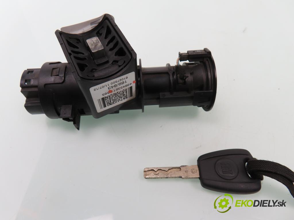 FIAT PANDA (169_) HB 2004 40,00 1.1 54 - 187 A1.000 1108,00 spinačka 46845361 (Spínacie skrinky a kľúče)