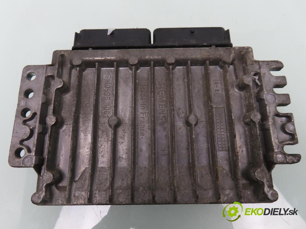RENAULT SCENIC I (JA0/1_) MINIVAN 2000 79,00 1.6 16V 107 - K4M 700 1598,00 Riadiaca jednotka Motor 8200059086 ; S110138000 ; 8200044437