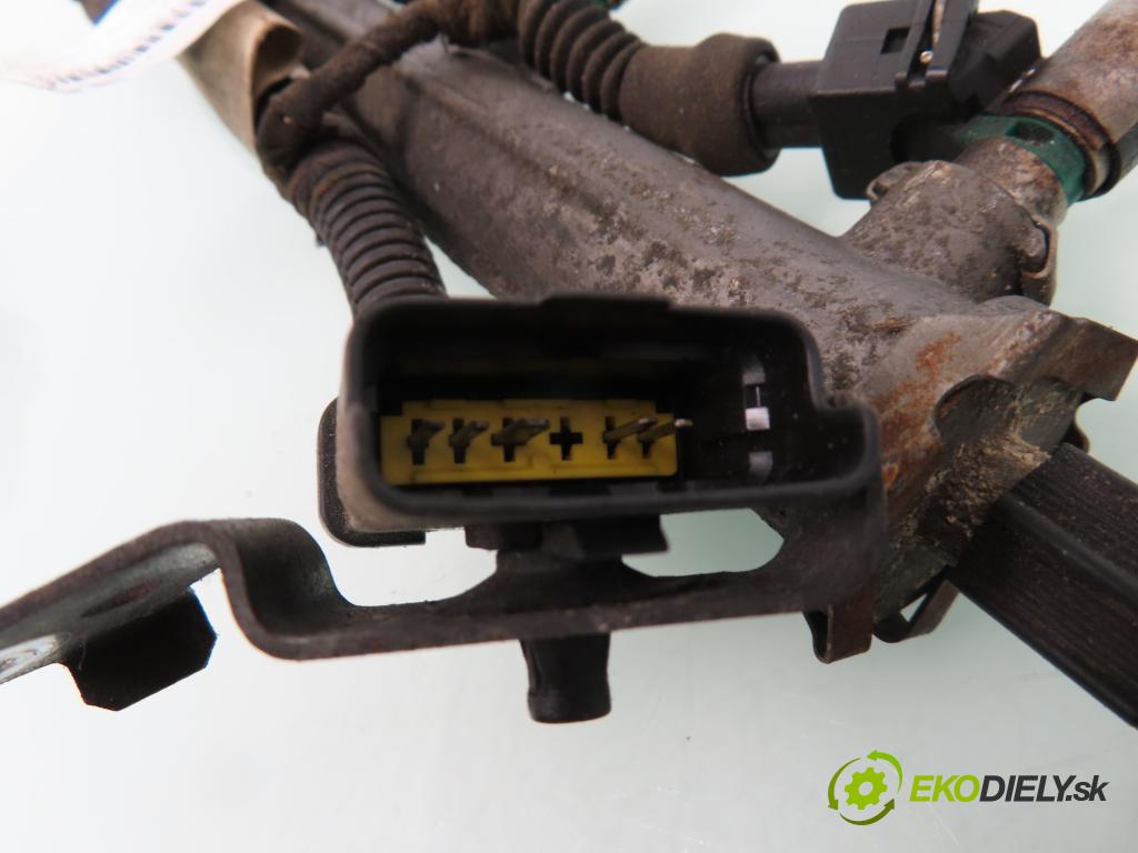 FIAT STILO Multi Wagon (192_) KOMBI 2003 76,00 1.6 16V - 182 B6.000 1596,00 Lišta vstrekovacia CB168 (Vstrekovacie lišty)