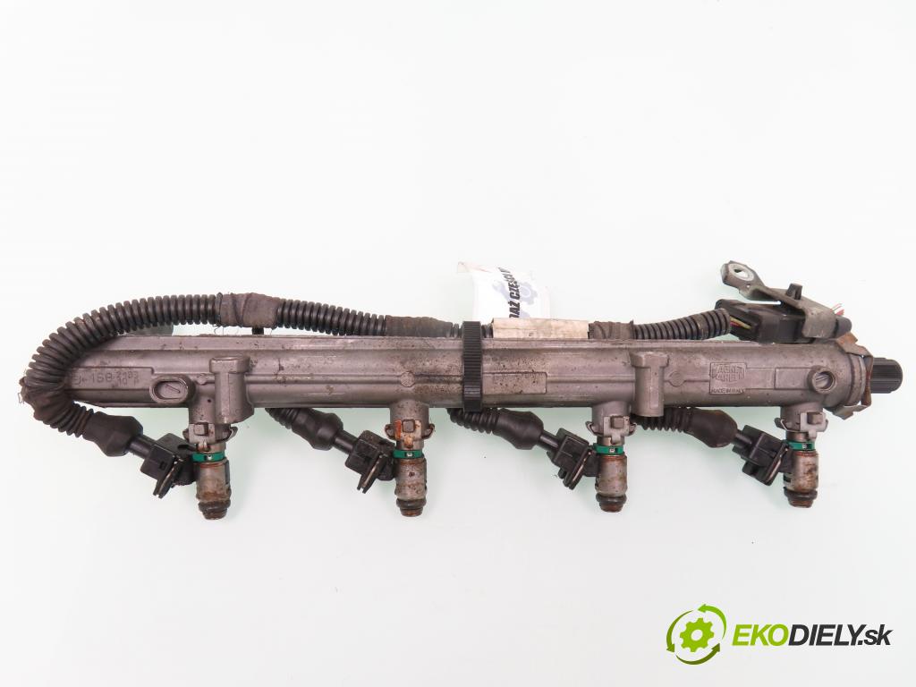 FIAT STILO Multi Wagon (192_) KOMBI 2003 76,00 1.6 16V - 182 B6.000 1596,00 Lišta vstrekovacia CB168 (Vstrekovacie lišty)