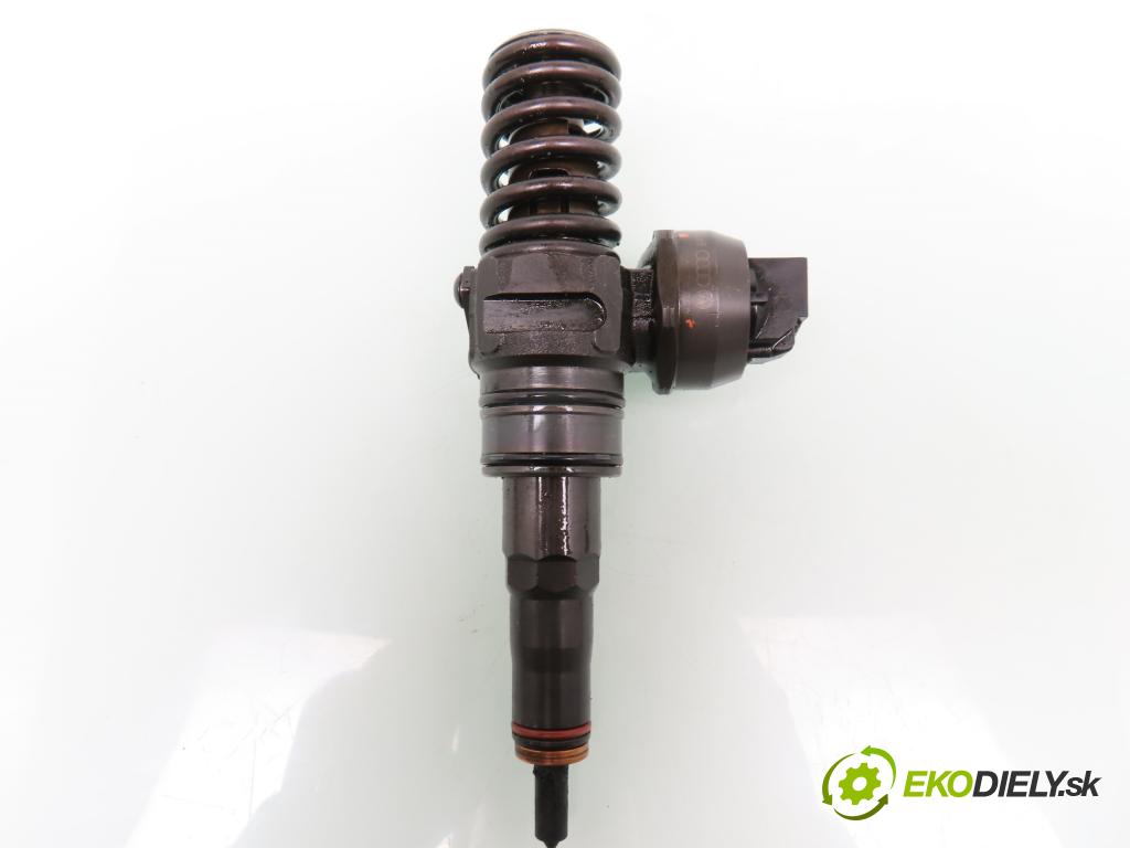 SEAT IBIZA III (6L1) HB 2008 59,00 1.4 TDI - BNV 1422,00 Vstrekovač 038130073BP ; 0414720314 (Vstrekovače)