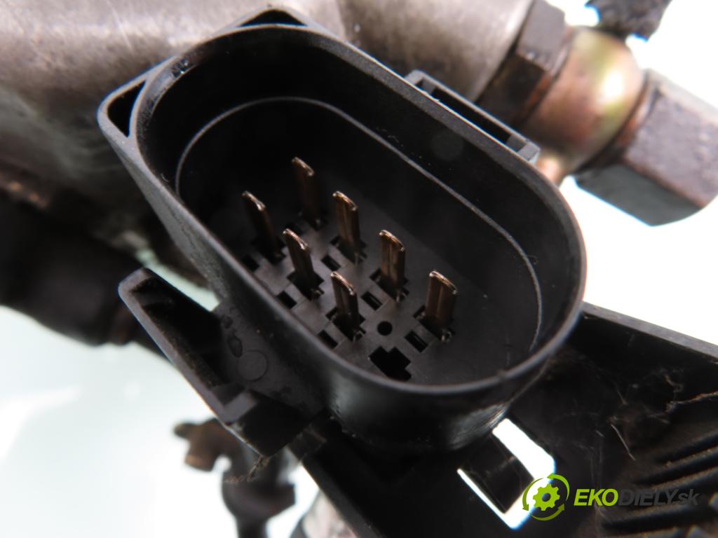 SEAT CORDOBA (6K1, 6K2) SEDAN 1997 47,00 1.9 SDI - AEY 1896,00 Pumpa vstrekovacia 0460404964 ; 028130110K (Vstrekovacie čerpadlá)