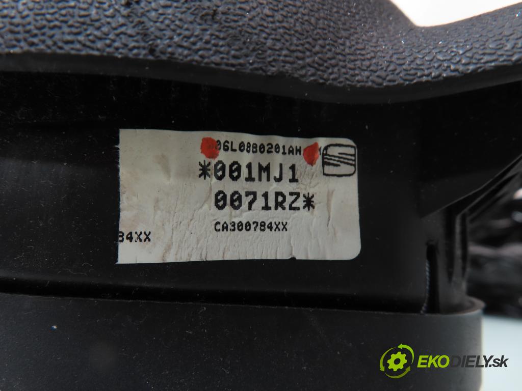 SEAT IBIZA III (6L1) HB 2008 59,00 1.4 TDI - BNV 1422,00 Volant 5P0419091D ; 06L0880201AH (Volanty)